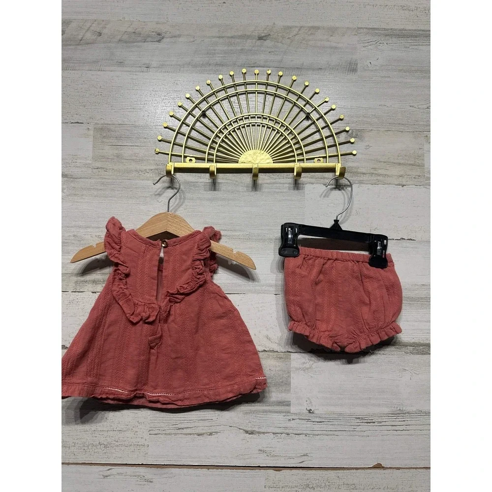 Tahari baby girl