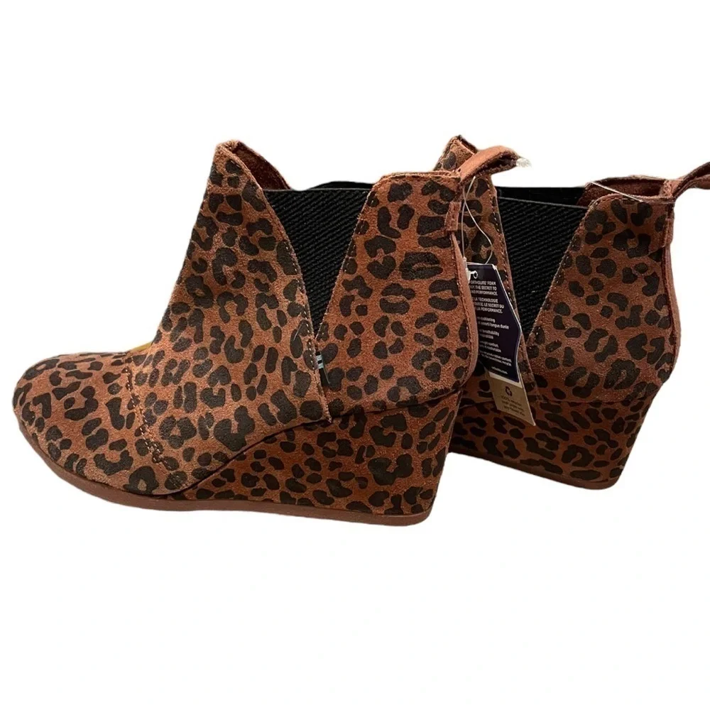 Toms brand new
