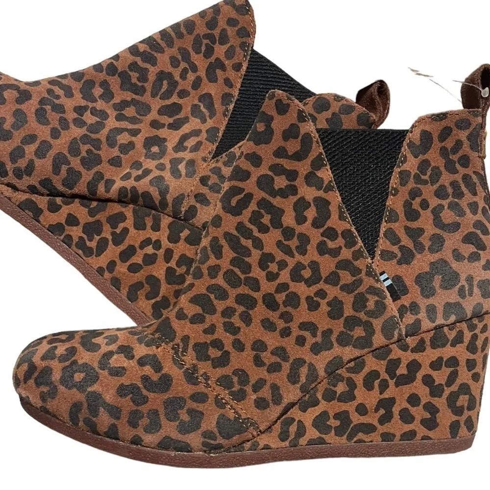 Toms brand new