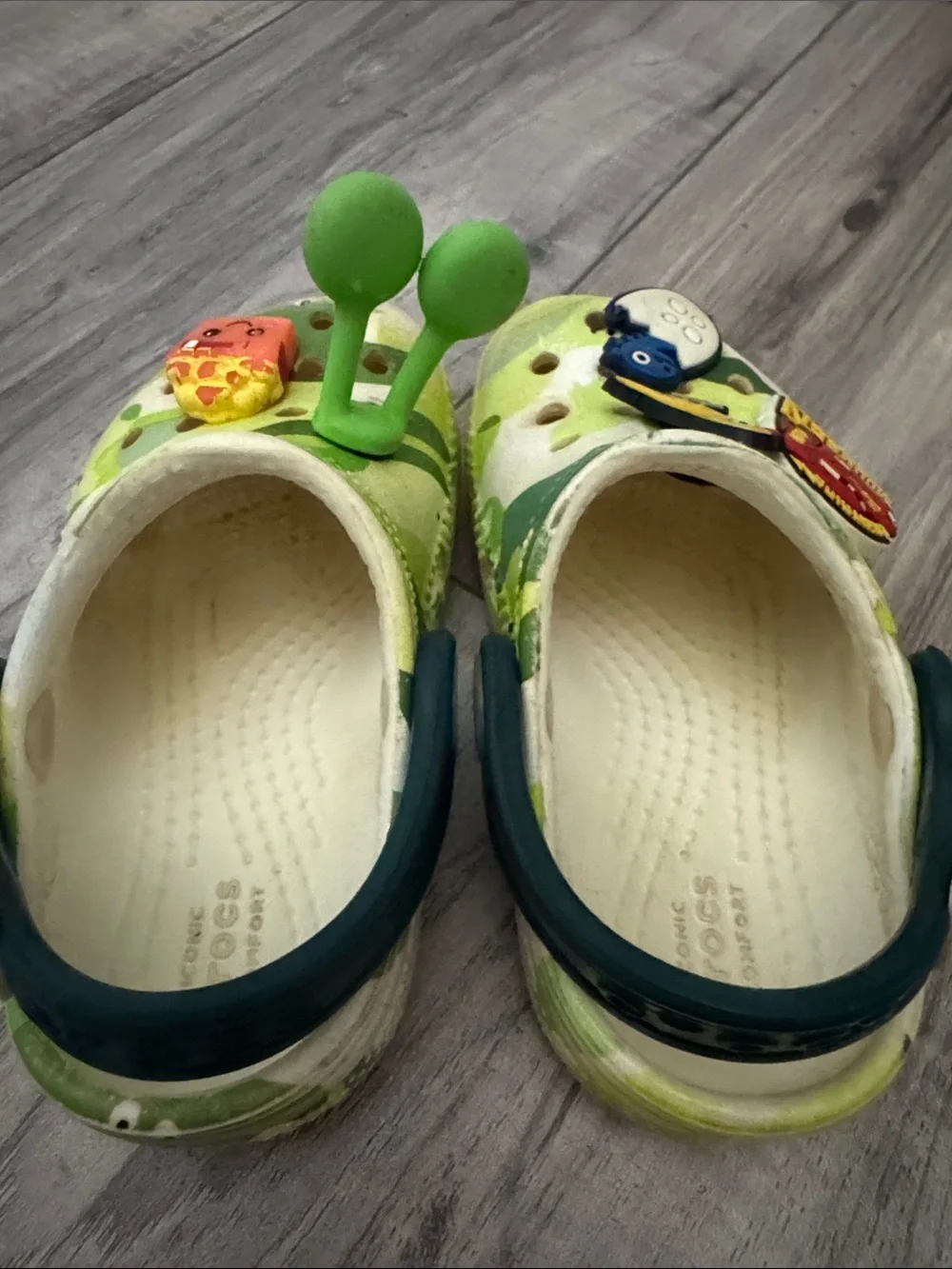 CROCS playful camo