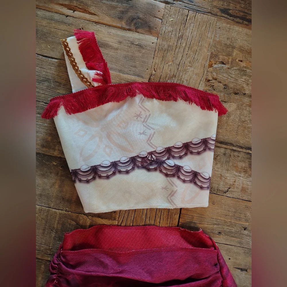 Disney Moana‎ 2 Costume Girls Size 4-6 Two Piece Outfit Skirt & Top