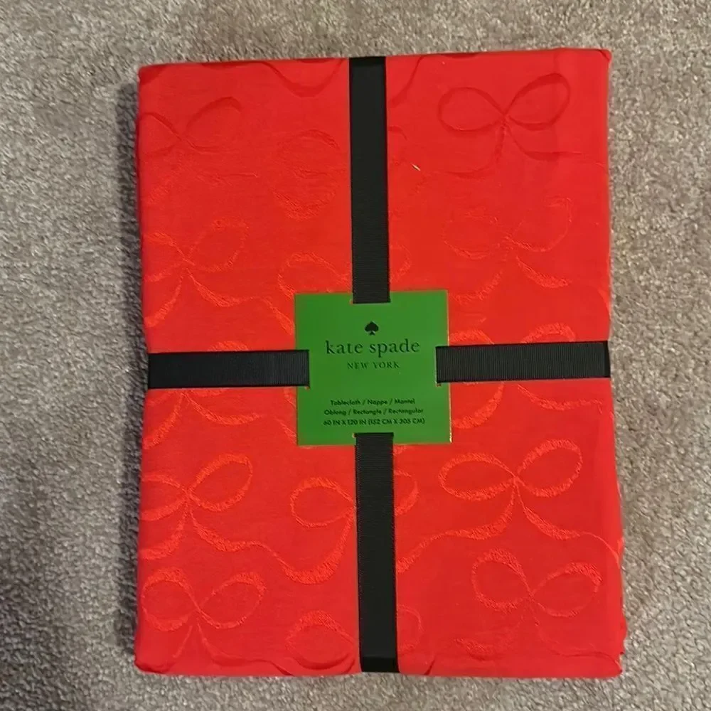 Kate Spade New York Oblong Red Bow Tablecloth!