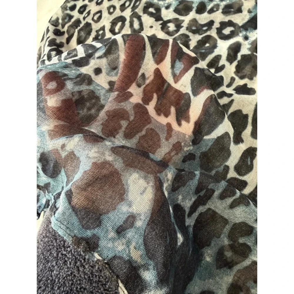 Blue‎ Grey Leopard Print Infinity Scarf Lightweight Animal Pattern Loop Scarf