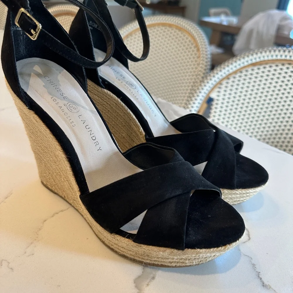 Chinese Laundry these wedges