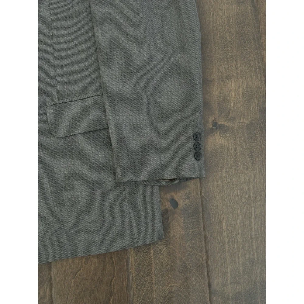 Braewick Mens Grey Two Piece Suit Two Button Jacket Size 42R Pants 100% Wool