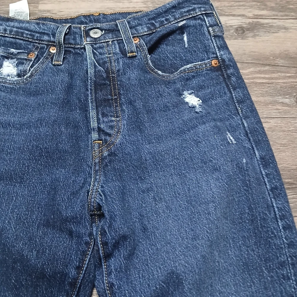 Levis women ideal