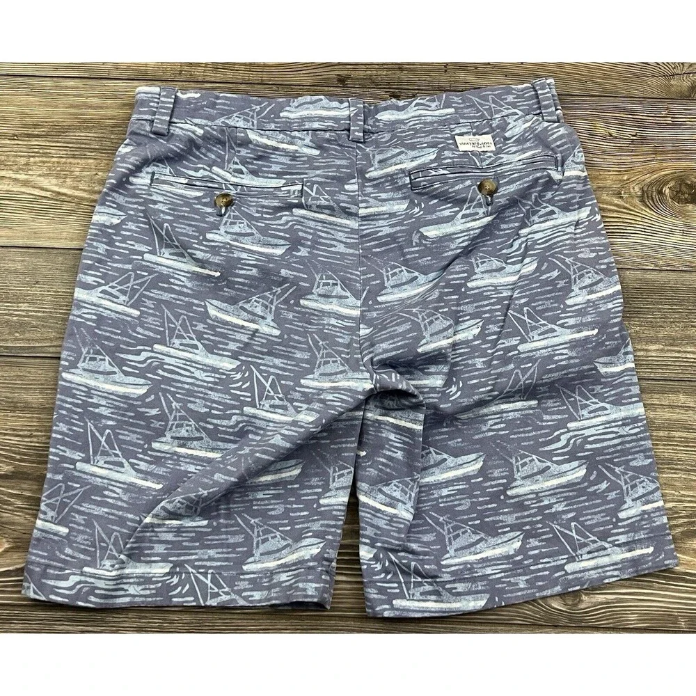 Vineyard Vines get ready