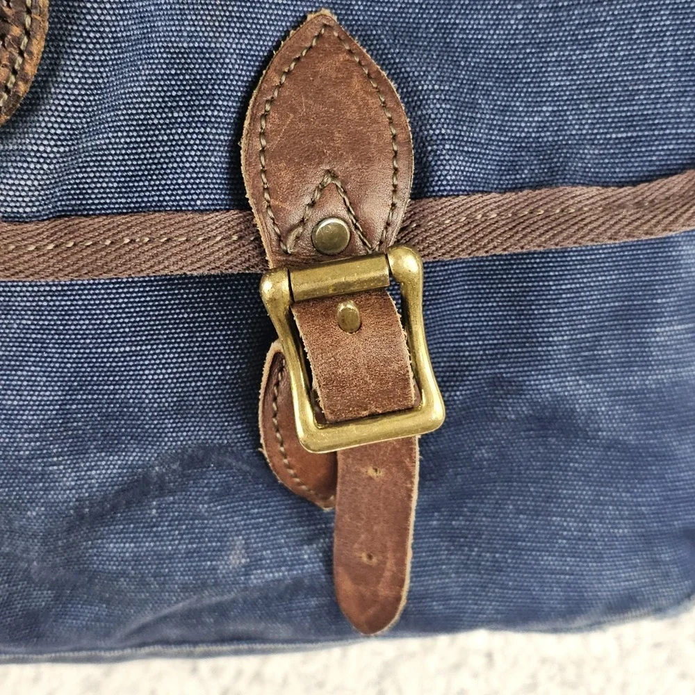 Duluth Pack bottom has