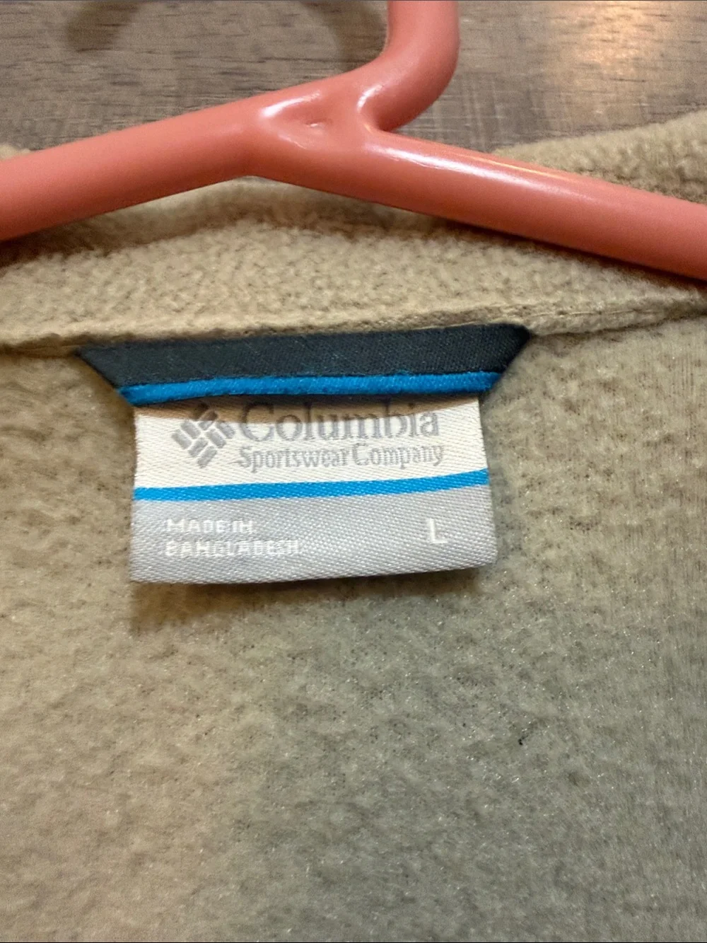 Columbia #outdoorgear plush secure