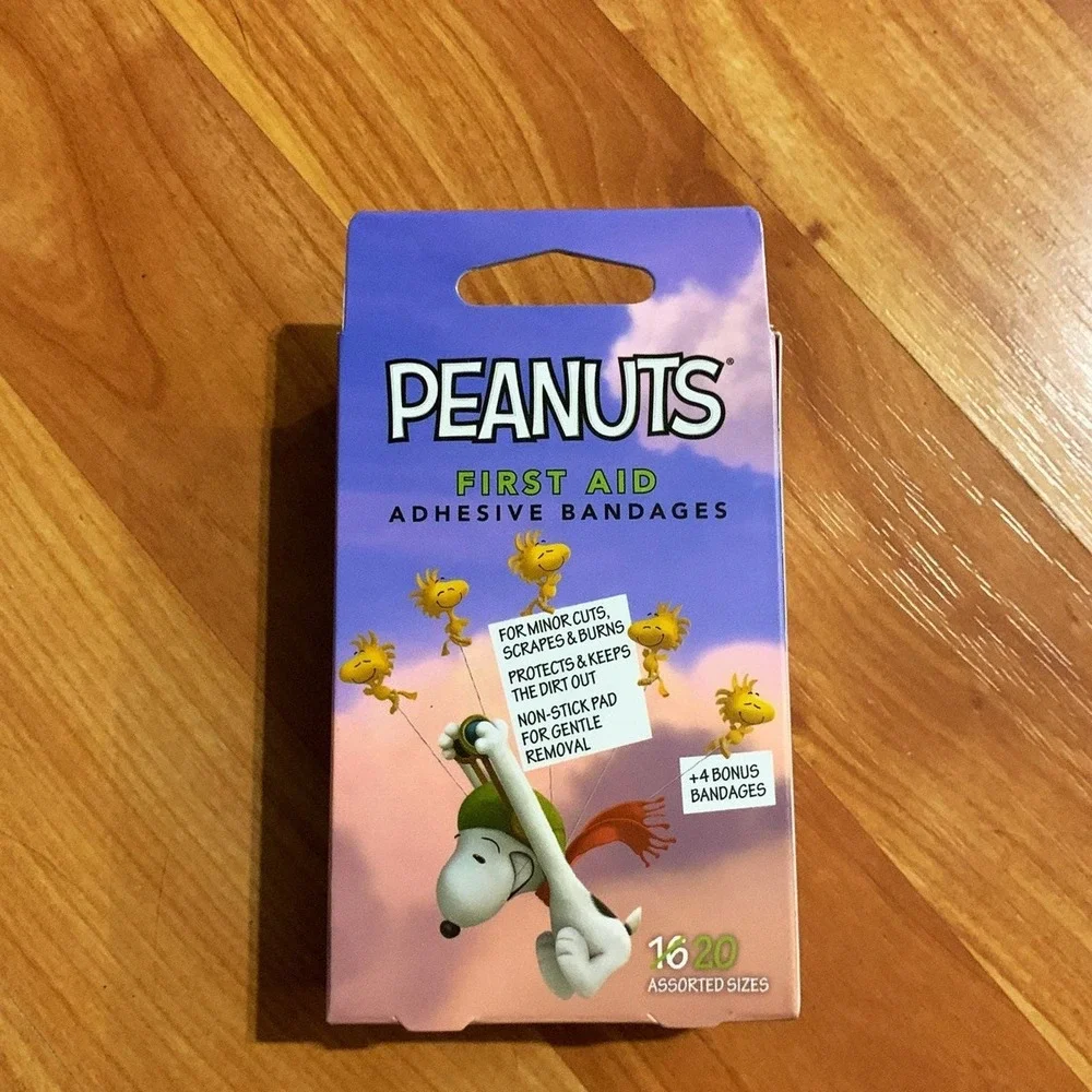 Collectable Snoopy Peanuts Bandages‎