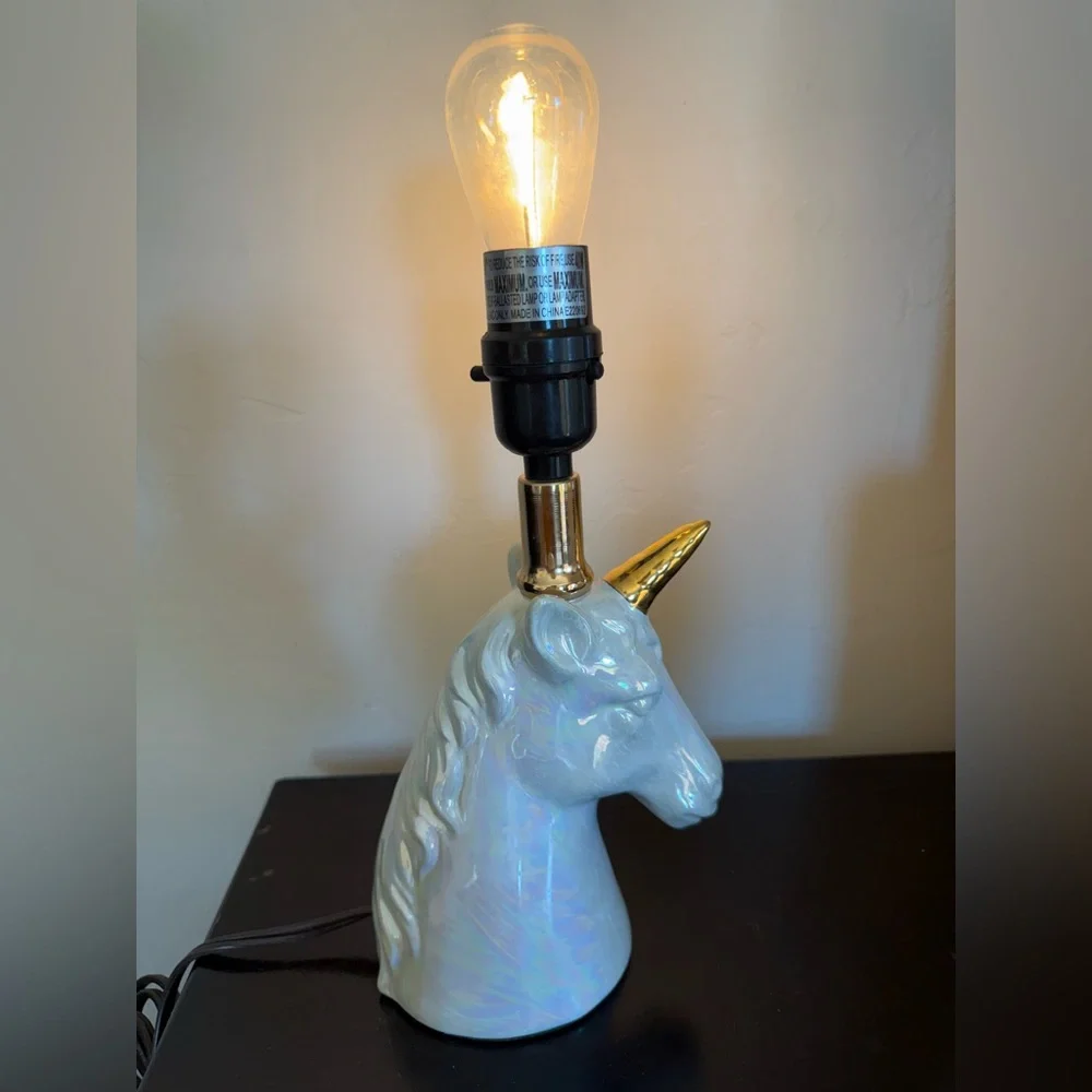 N/A charming unicorn