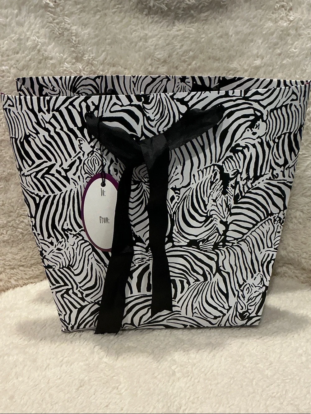 N/A stylish zebra