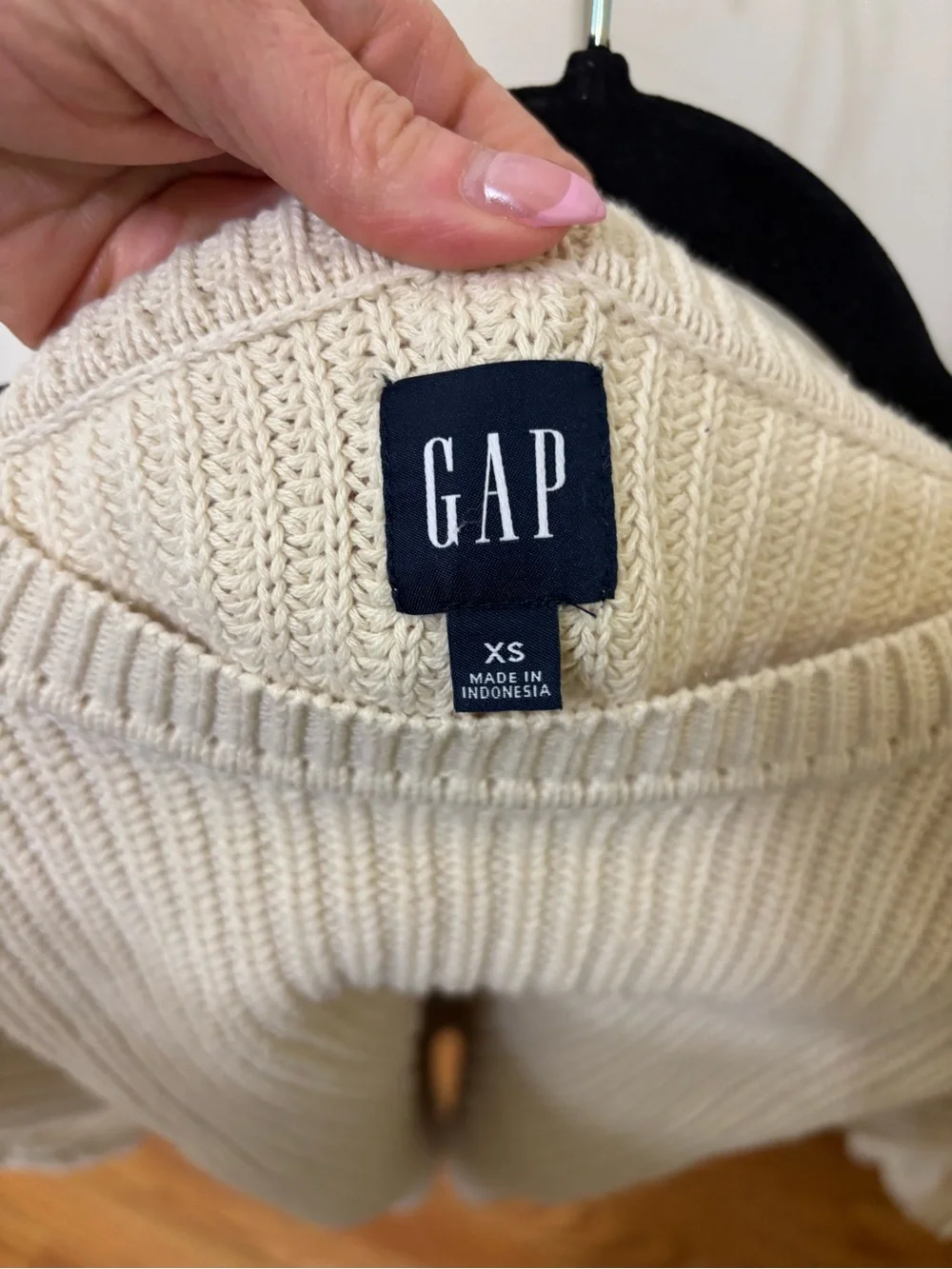 GAP crewneck smoke