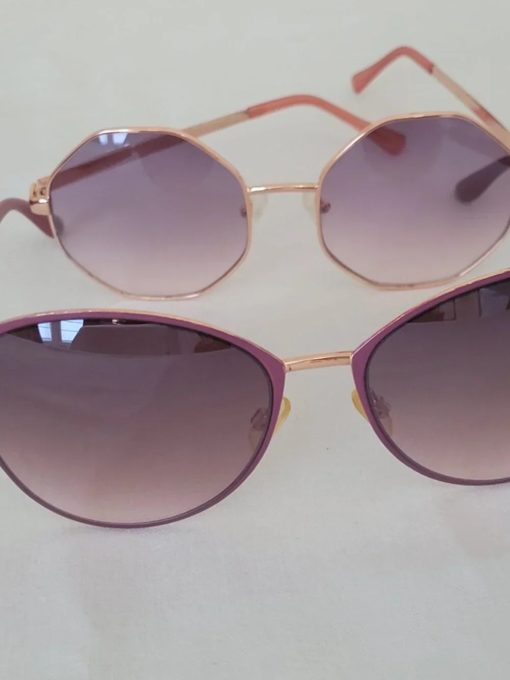Guess sunglasses pair