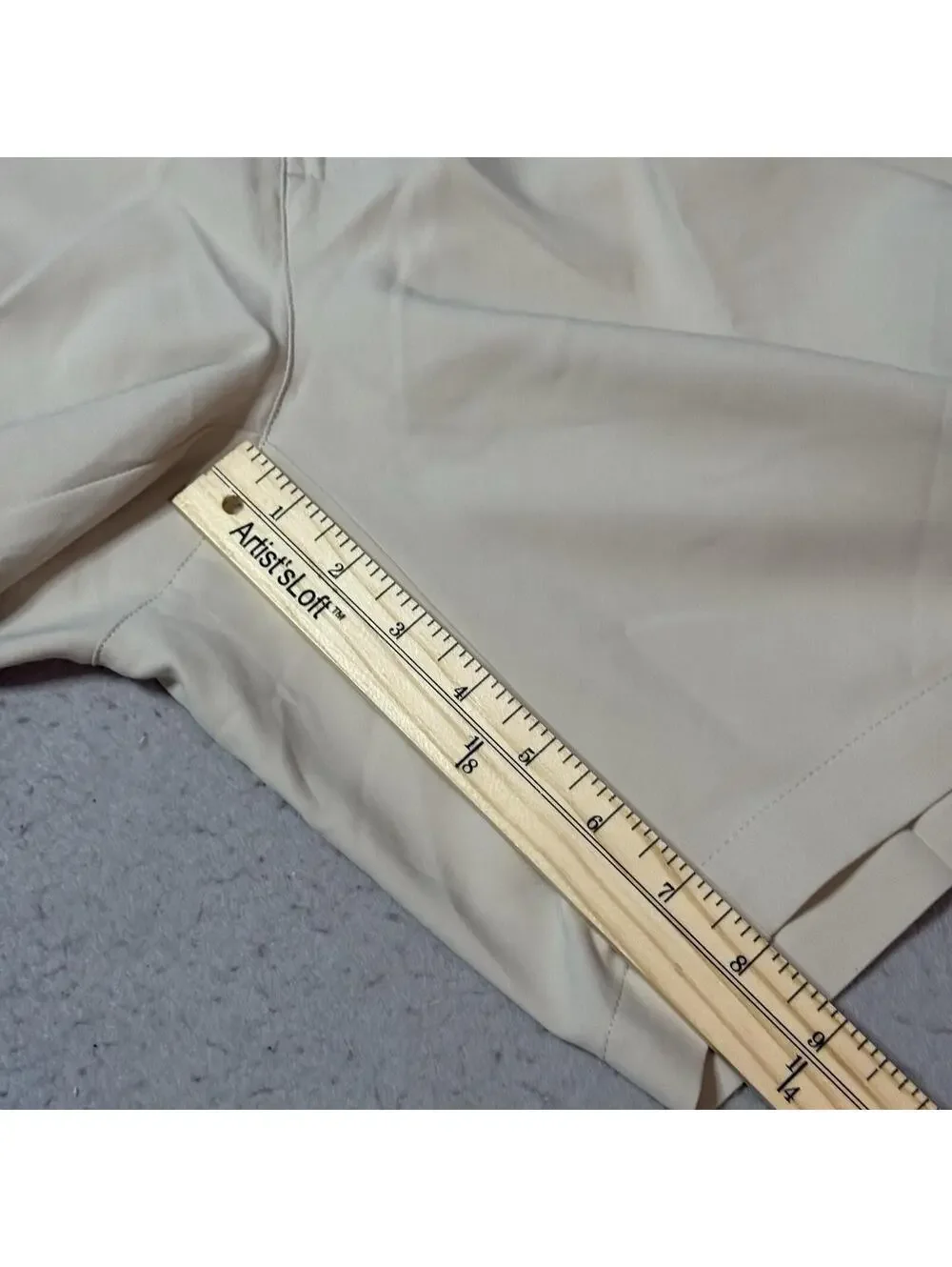 Roundtree & Yorke moisture style wear