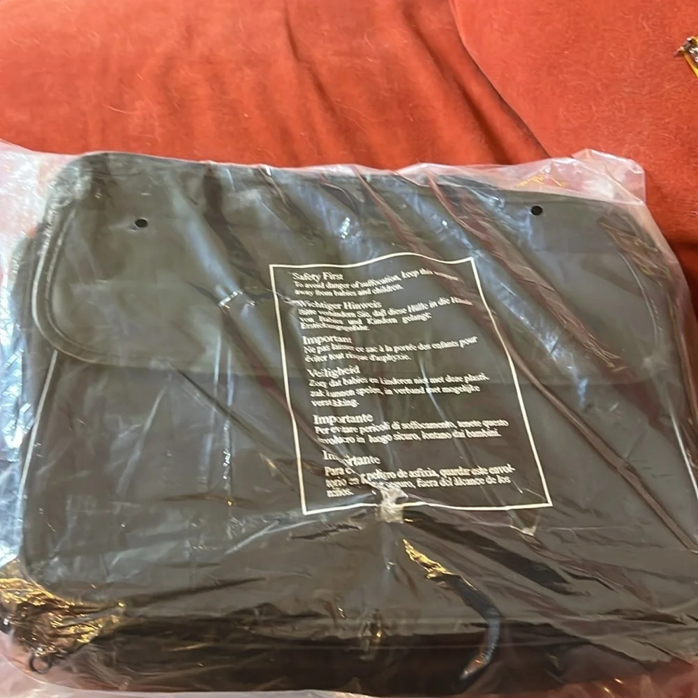 Targus nwot black