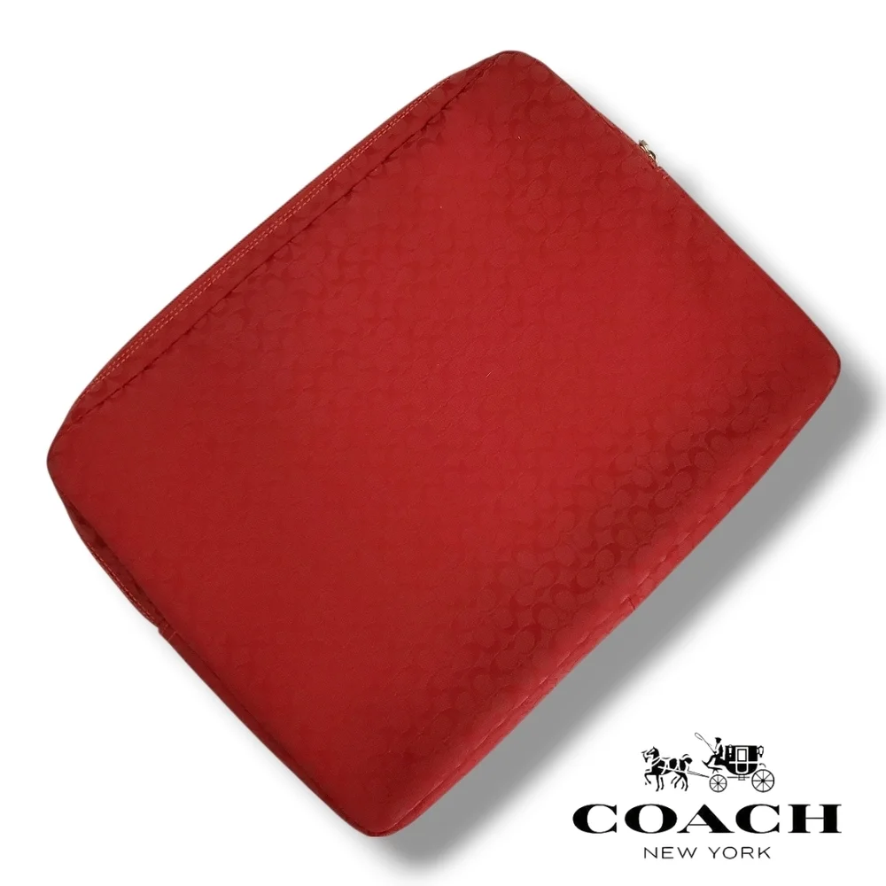 Coach Red Signature Mini C Canvas Tablet/iPad Sleeve – Excellent Condition! 14