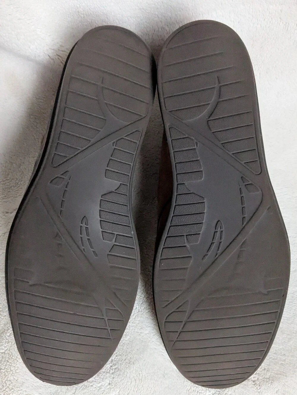Tommy Bahama shoes are