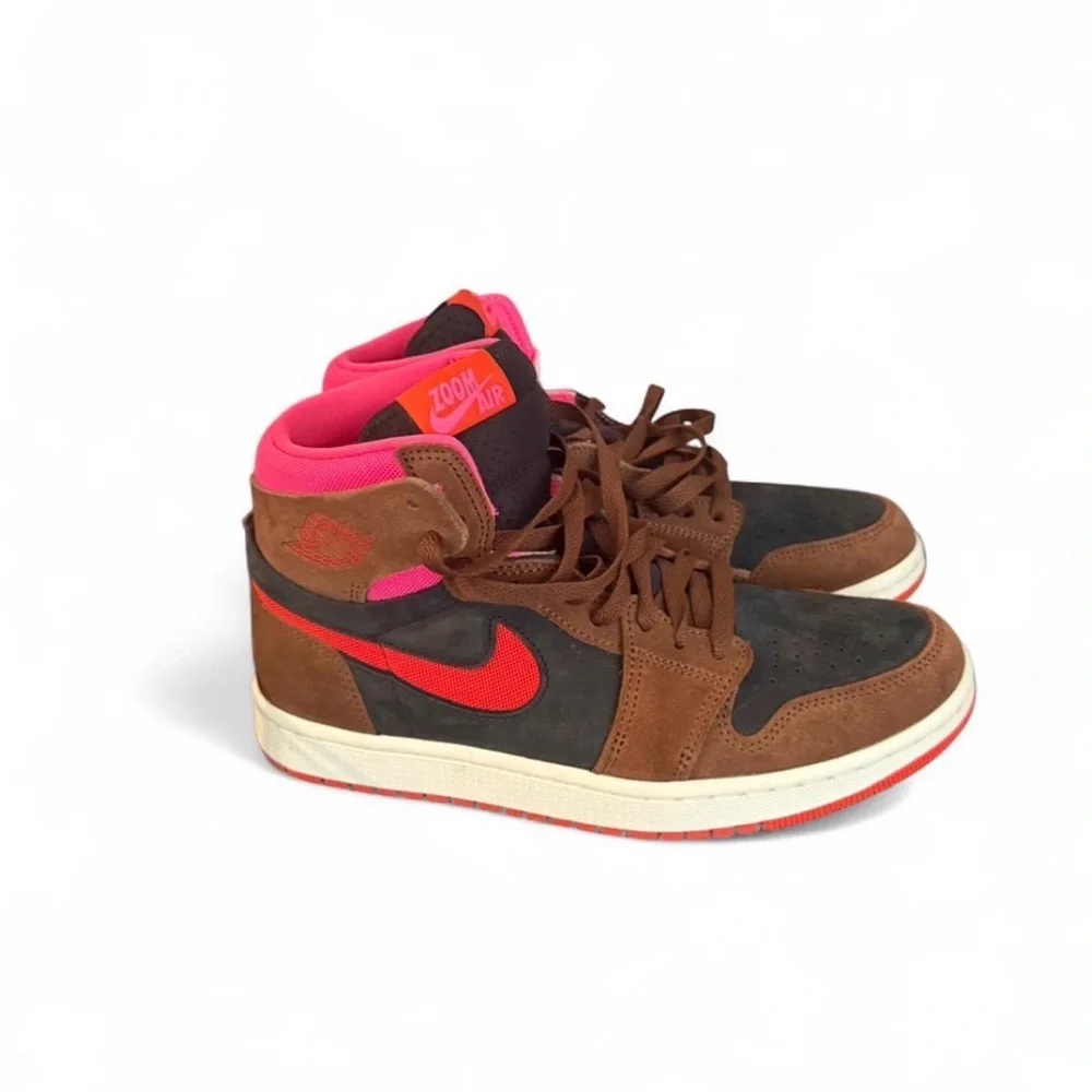 Nike everyday red