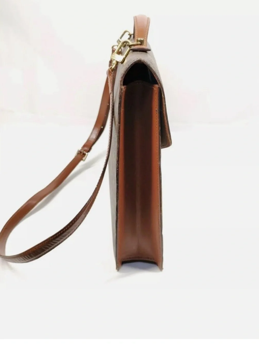 Louis Vuitton classic louis