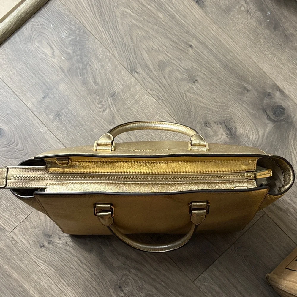 Michael Kors SELMA large Gold Tote