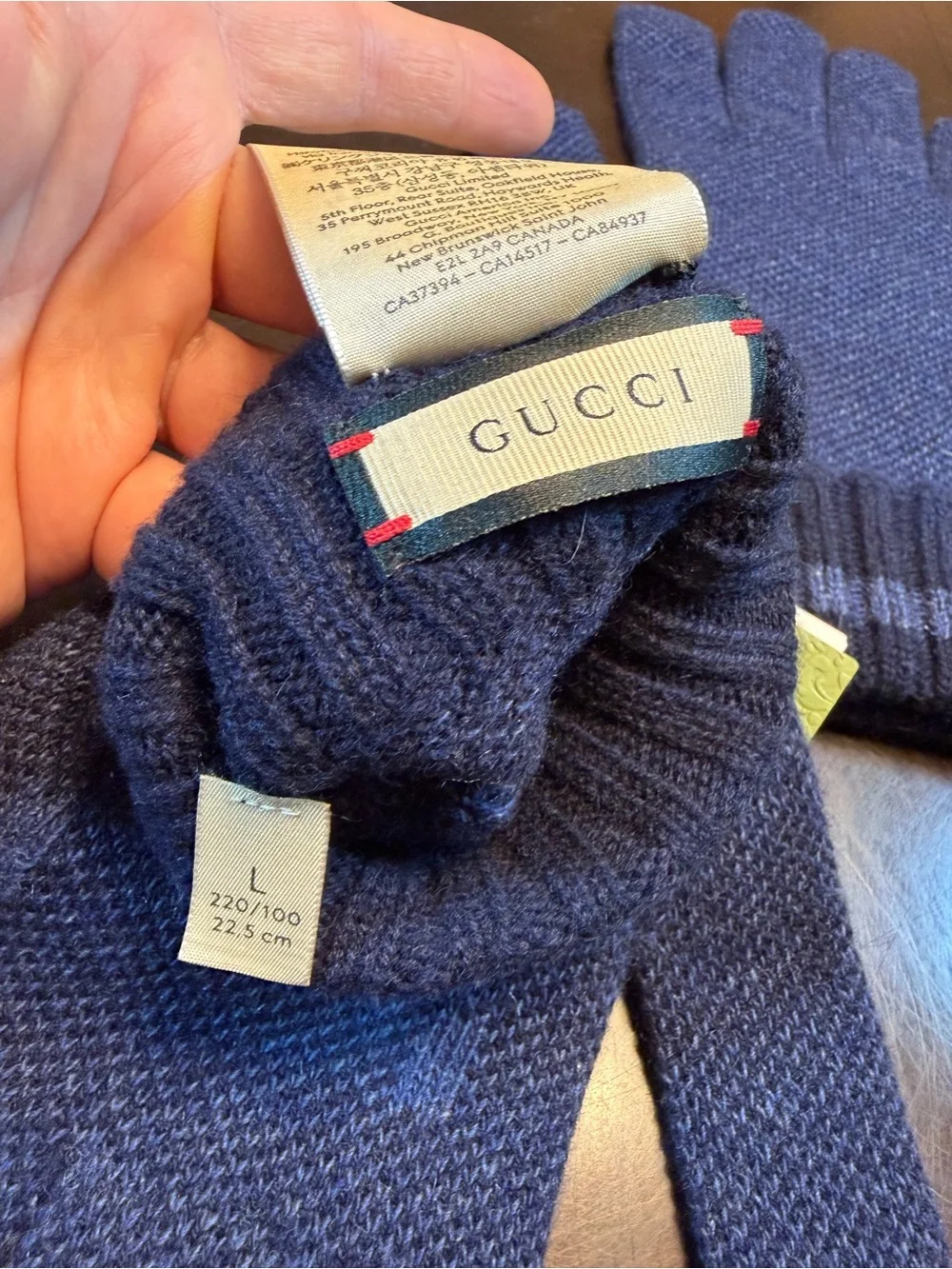New Authentic Gucci GG Logo Cashmere Gloves Blue Size L