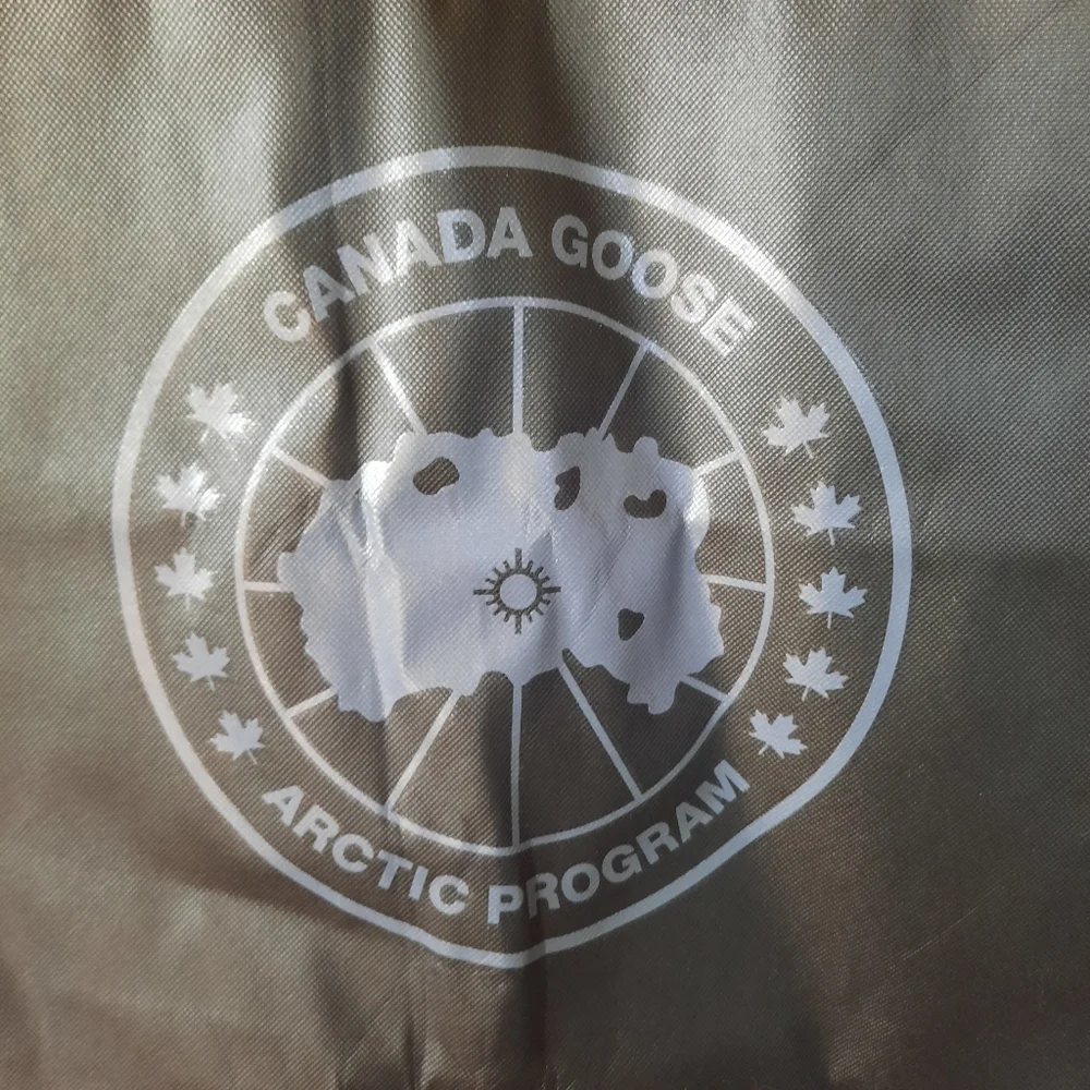 Canada Goose Artic Program black folding garment bag
