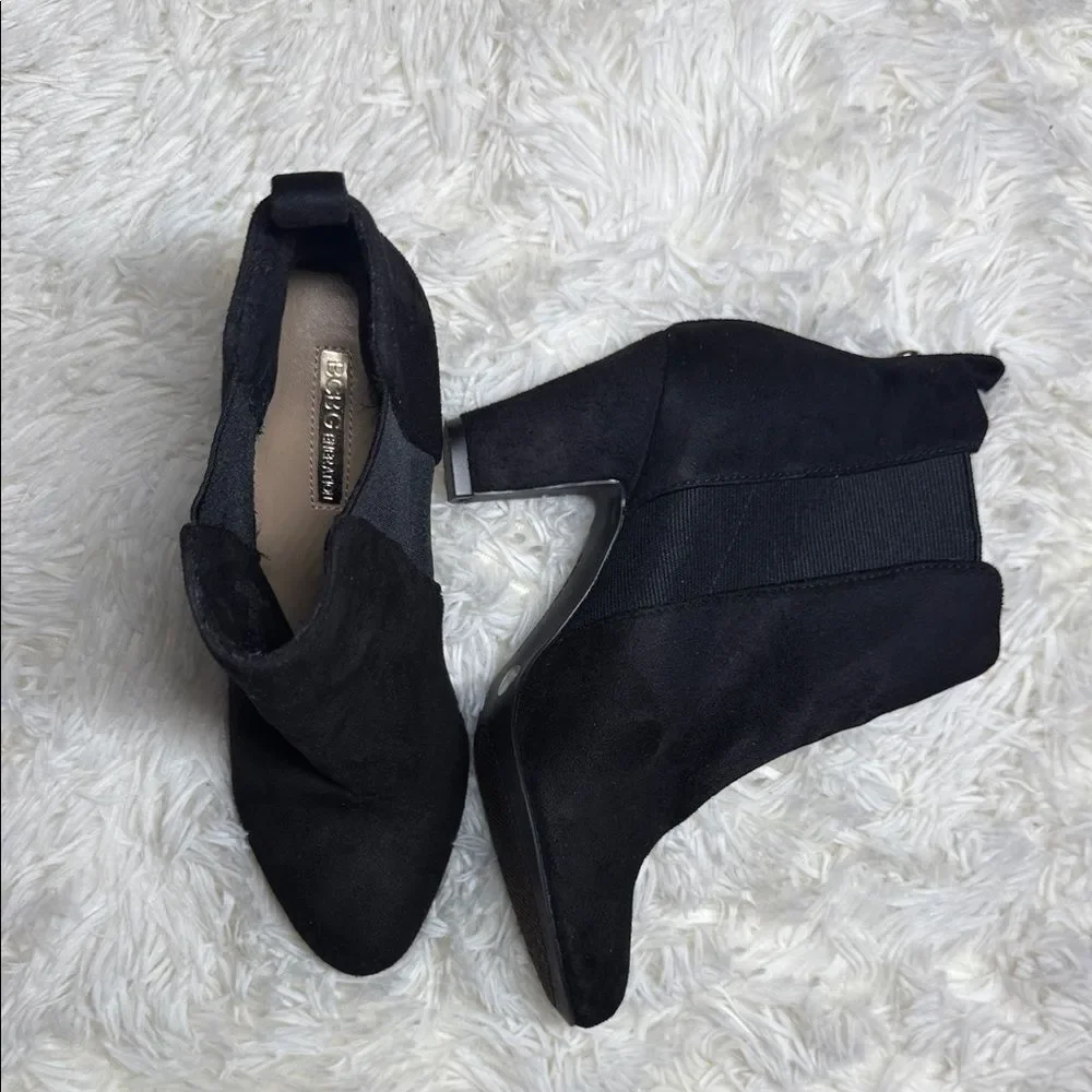 BCBGeneration Elegant Black Ankle Booties