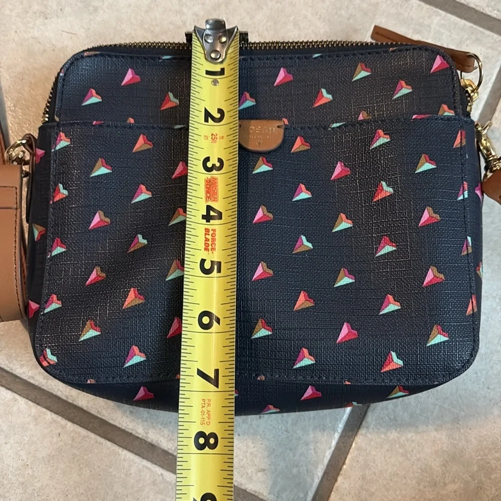 Fossil other compartments adjustable