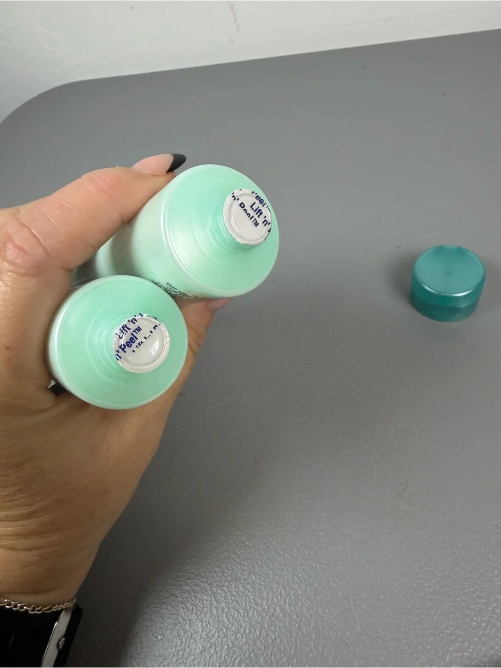 Avon replenishing hand