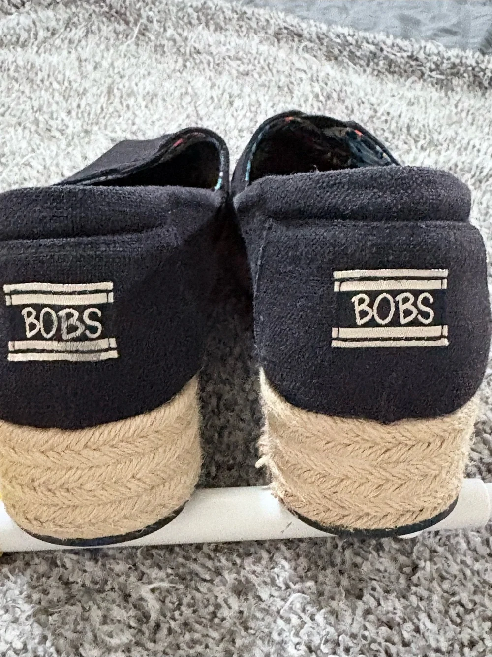 Bobs Skechers Espadrille Slip On Black Canvas Shoes Women 8.5 Wedge Memory Foam