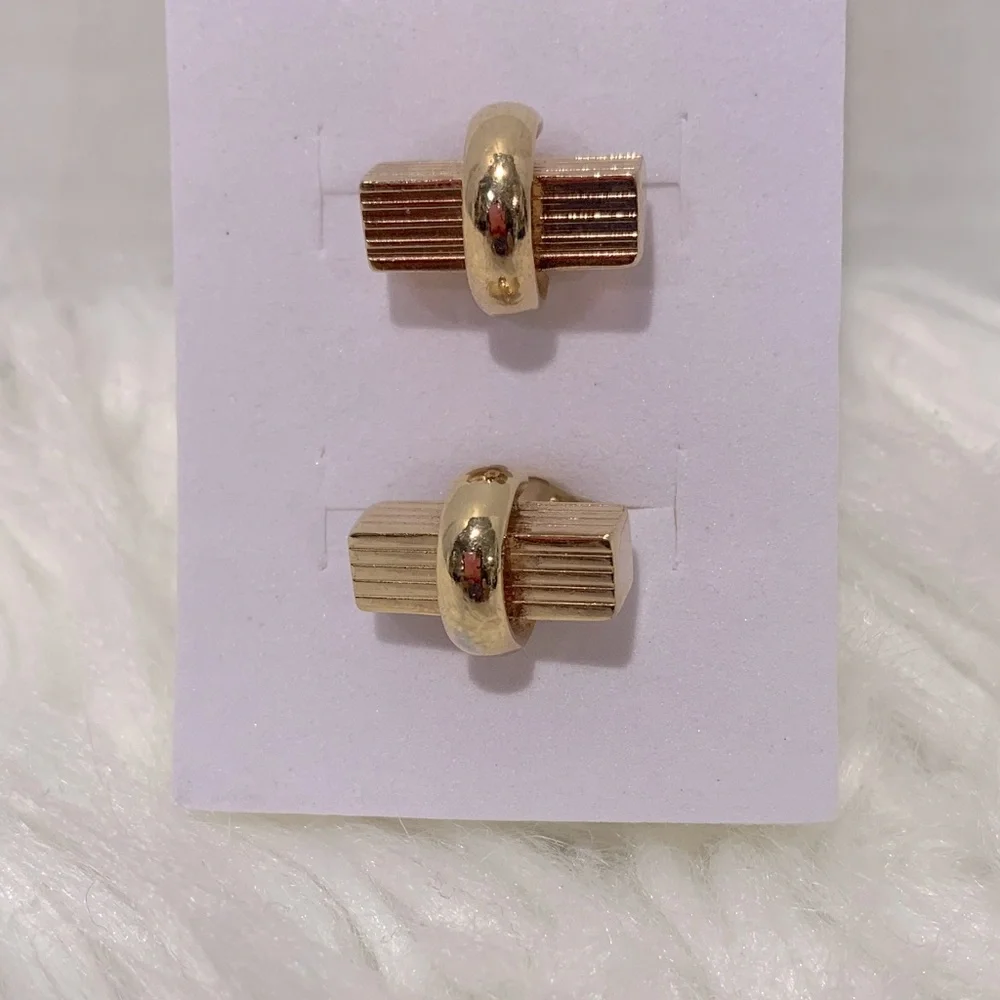 DIOR Elegant Gold-Tone Cufflinks