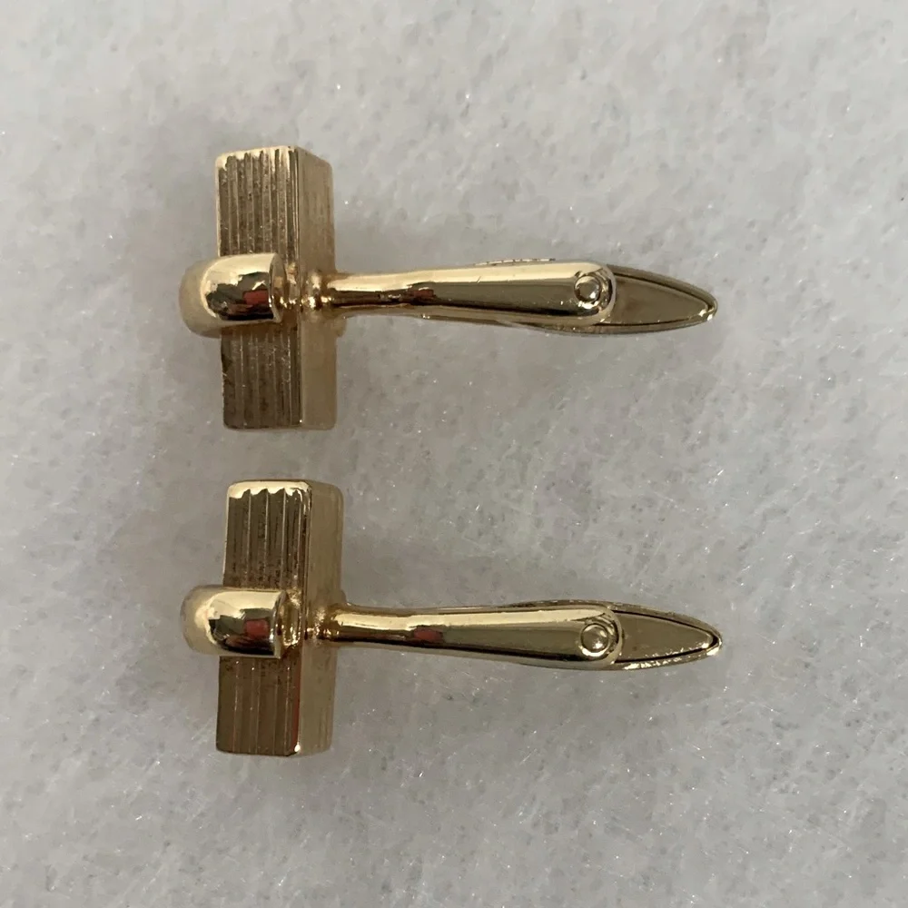 DIOR Elegant Gold-Tone Cufflinks