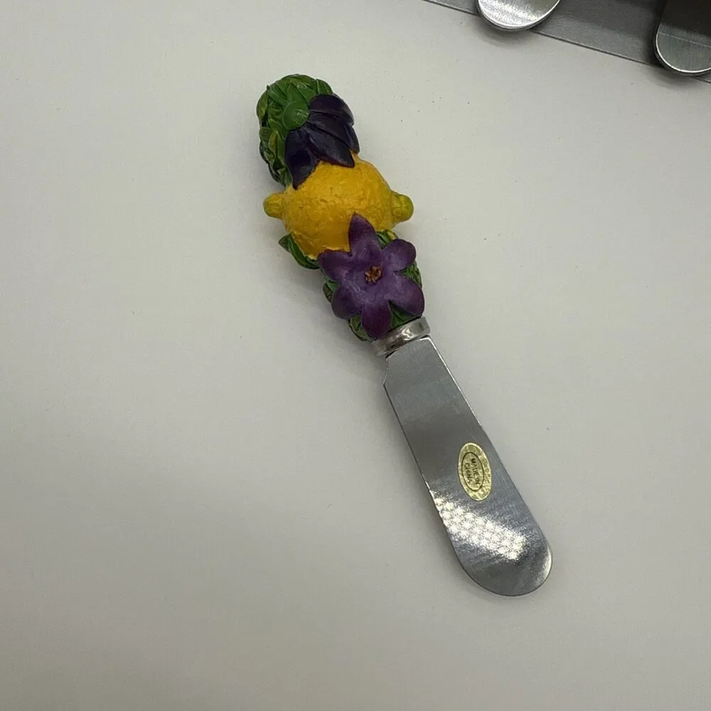 Unbranded set fruit