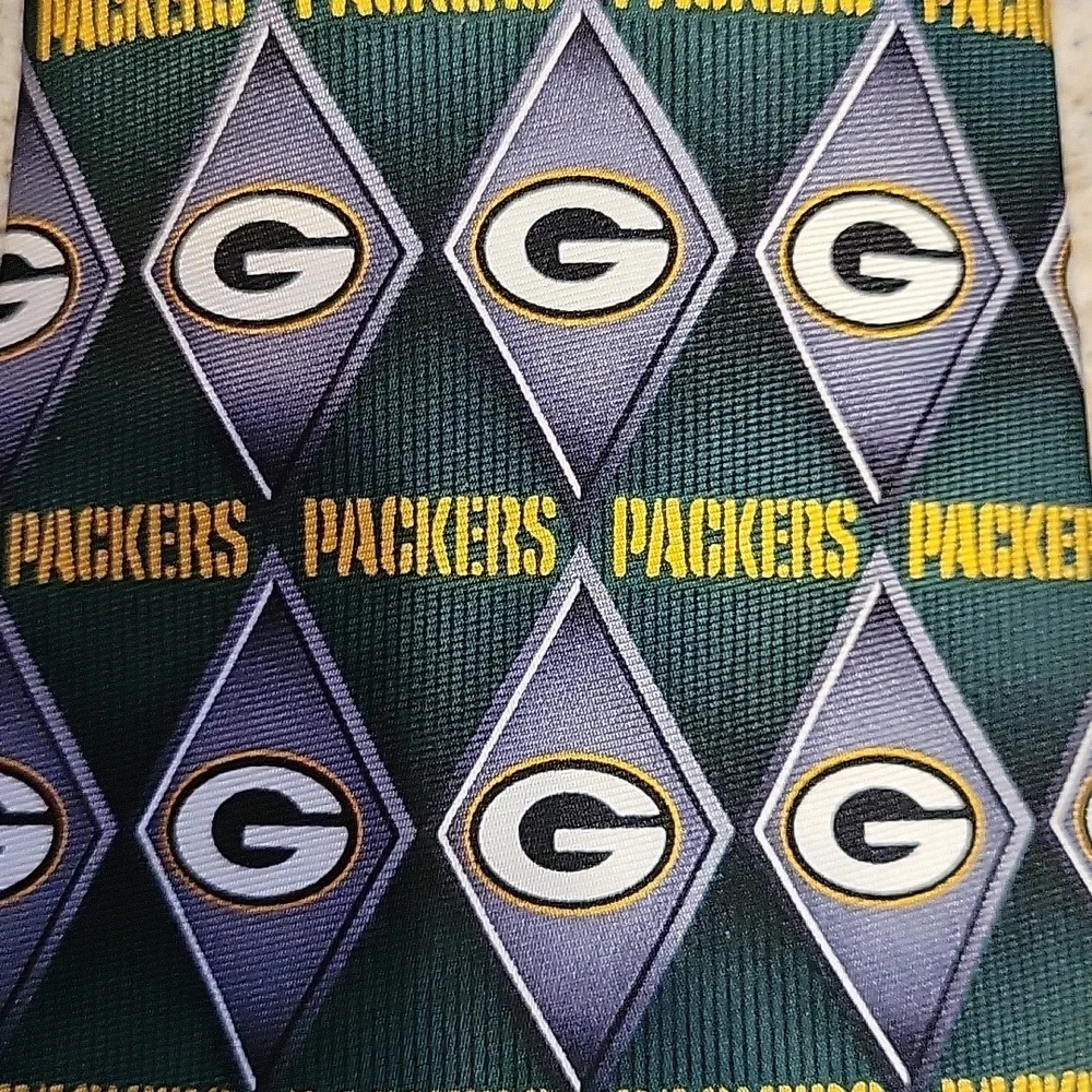 Green Bay Packers Tie 100% Silk NFL