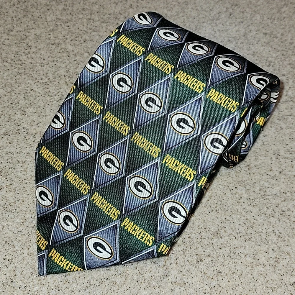 Green Bay Packers Tie 100% Silk NFL