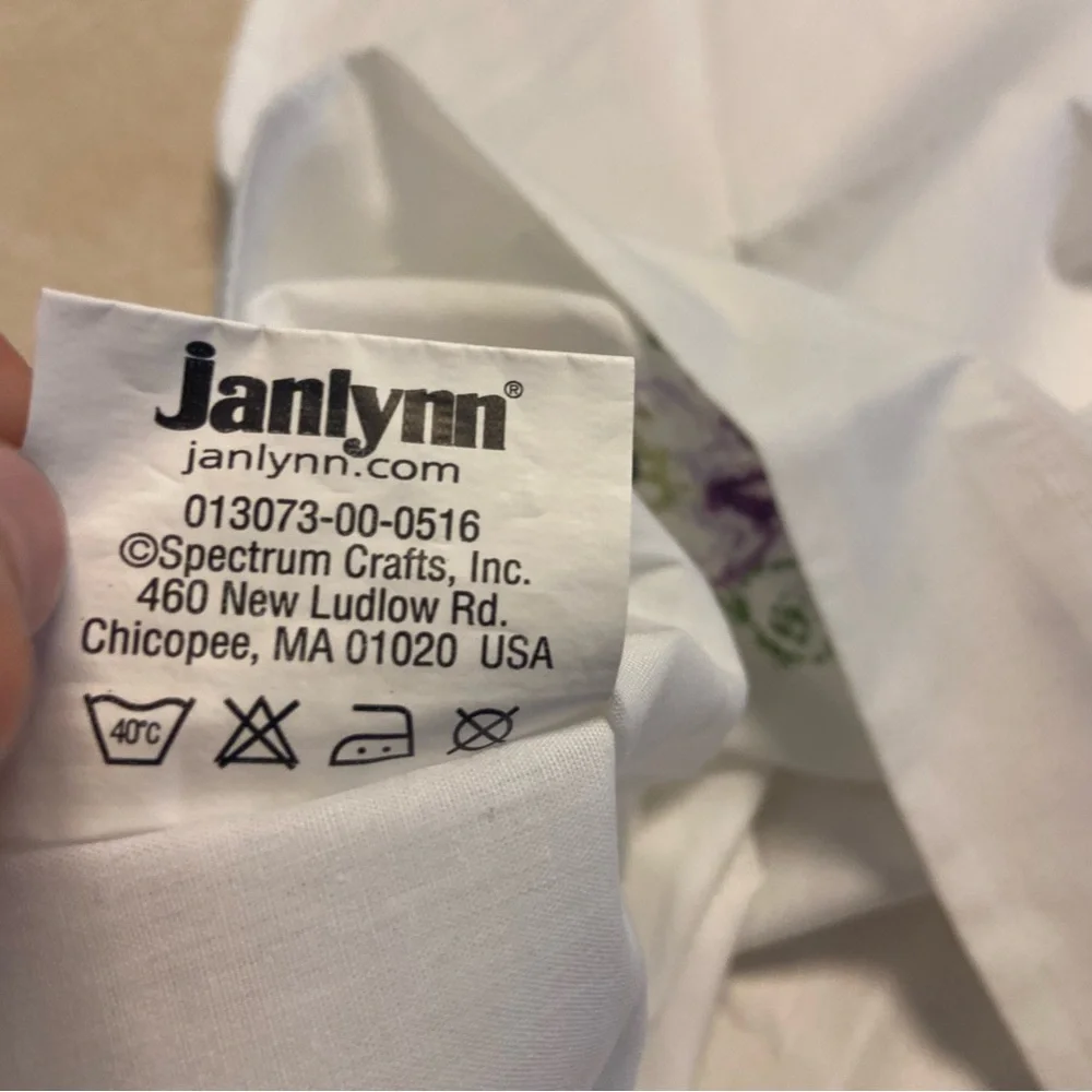 Janlynn pillowcases cross