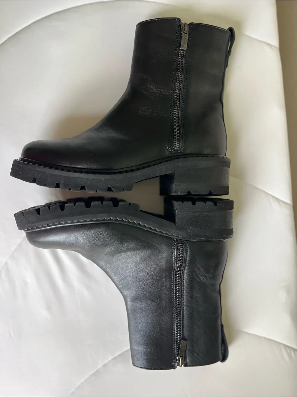 La CANADIENNE smooth black