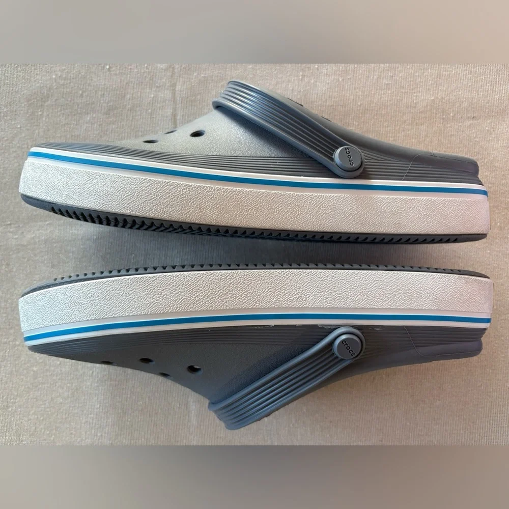 CROCS size 11