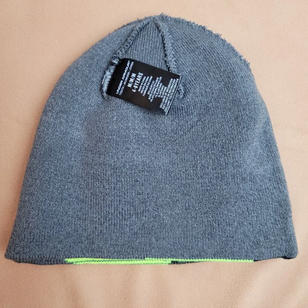 Under Armour Hat boys 4-6 Knit beanie gray green black sporty grunge skater logo