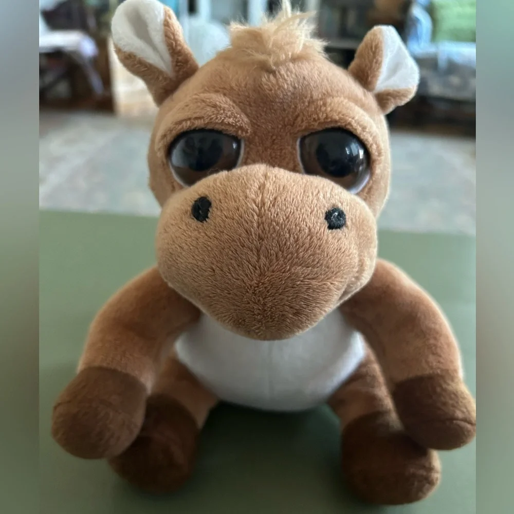 The Petting Zoo Plush Bright Eyes Pony Horse