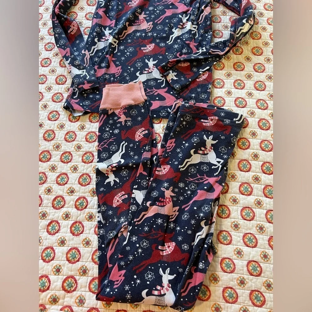 EUC Hanna Andersson Holiday Reindeer Christmas Long Sleeve Pajama Set size 10