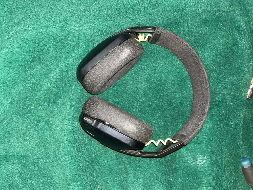 Logitech G435 Wireless Gaming Headset