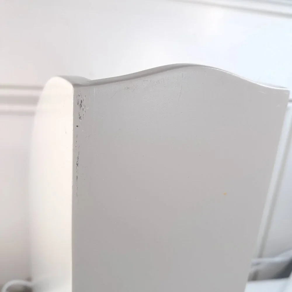 Rubbermaid ikon wood