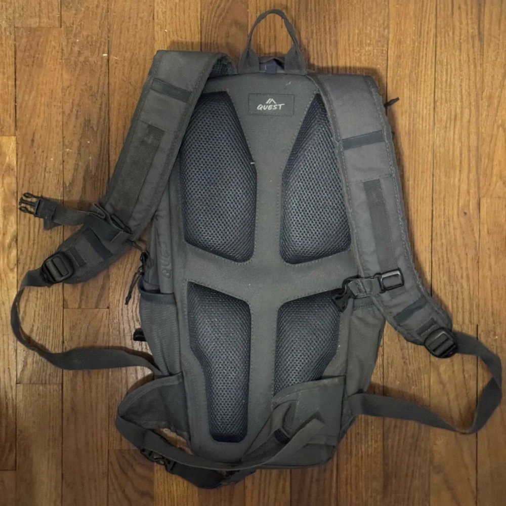 Quest water bladder