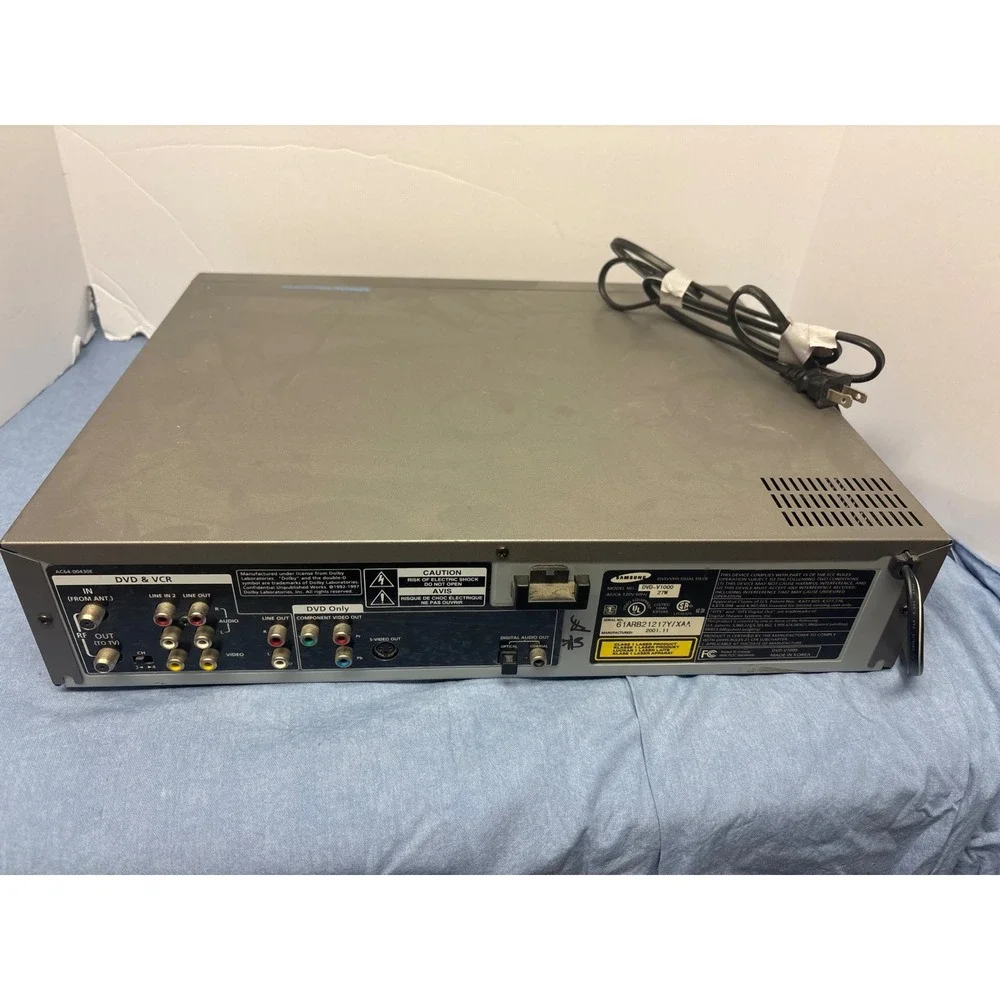 Samsung DVD-V1000 DVD VHS Dual Deck Player VCR Combo no remote Hi-Fi Stereo