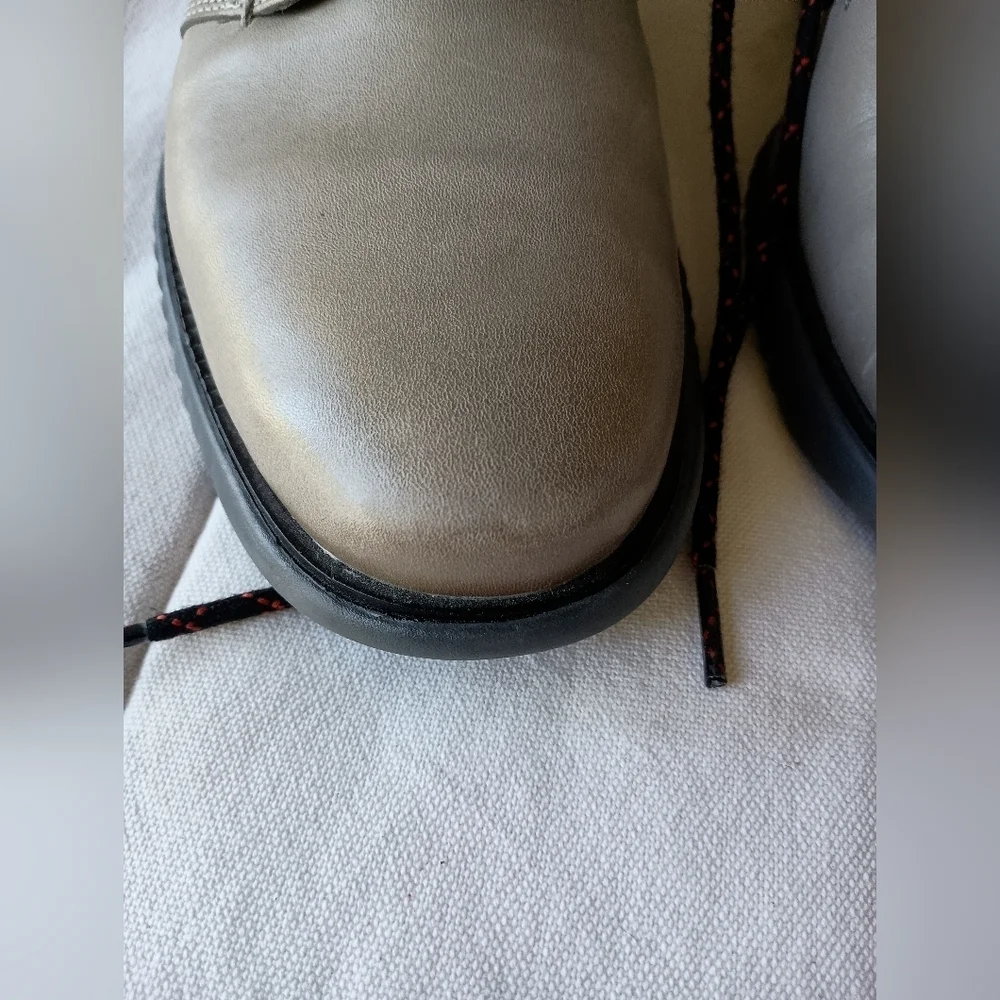 Cole Haan Gray Chukka Boots with Black Soles_7