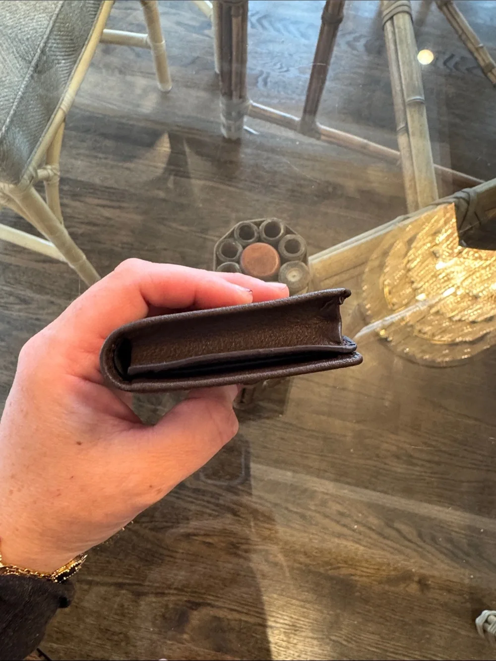 Tumi nassau slg gusseted card case dark brown textured