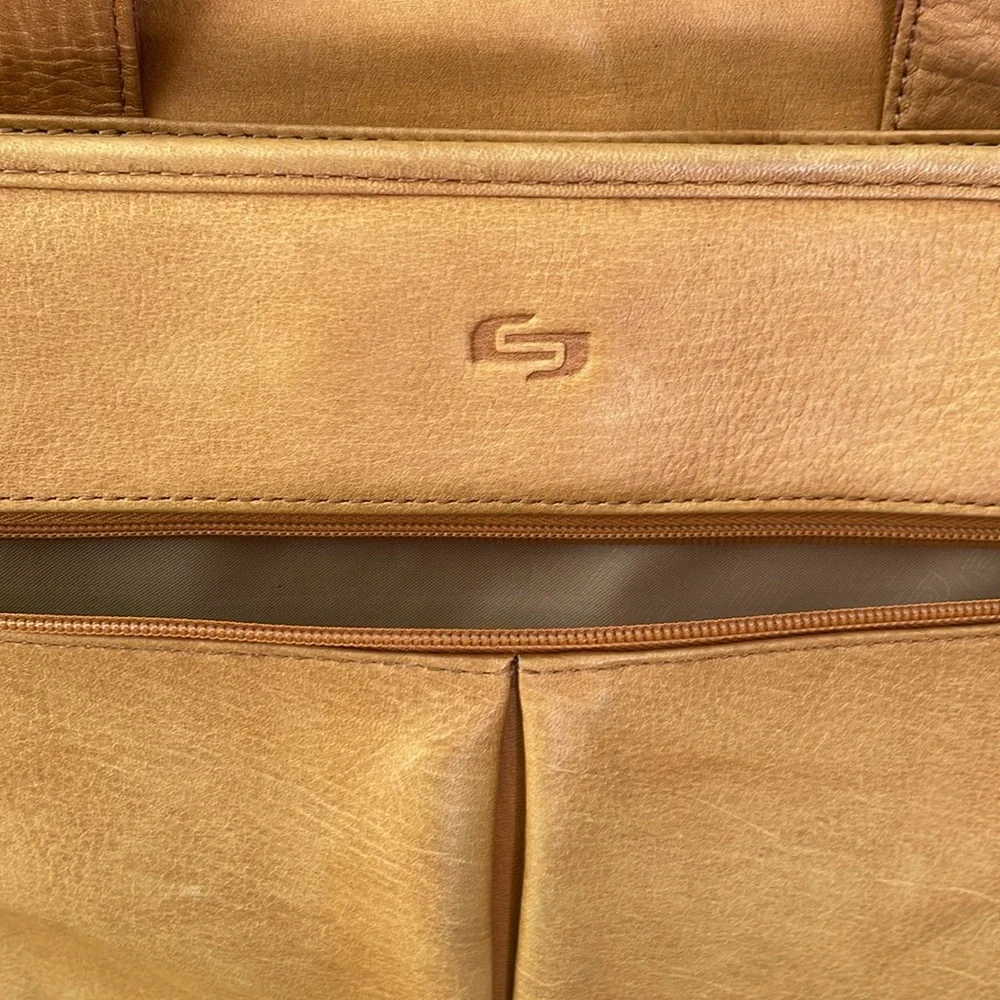 Vintage camel color Solo large leather convertible laptop bag