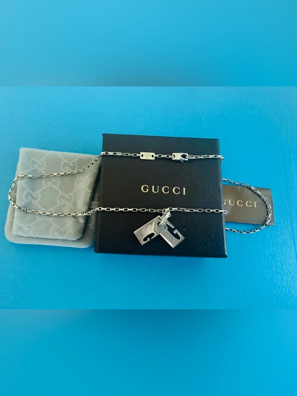 ✨GUCCI✨ Cutout G Double Tag Necklace FULL SET & AUTHENTICATED Unisex